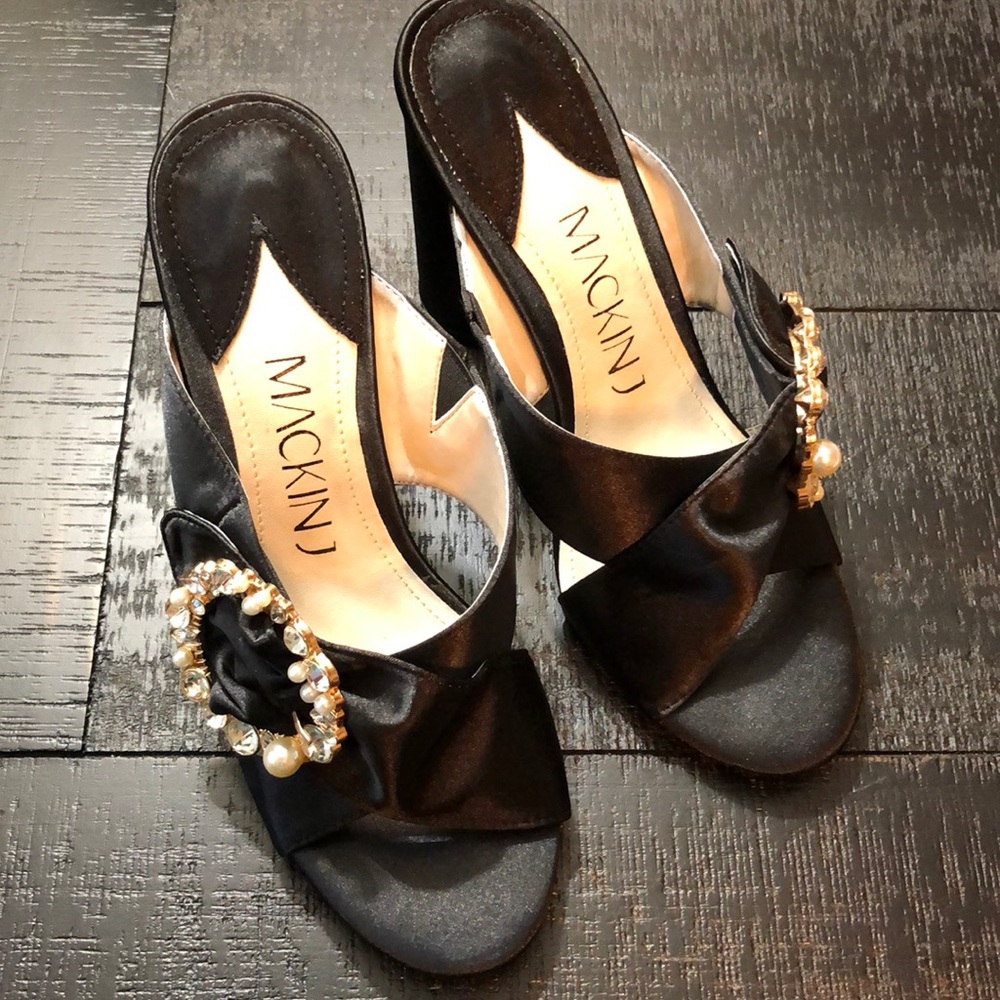 LAST ONE! SIZE 7.5 NEW Black High Heels! - Picture 4 of 8